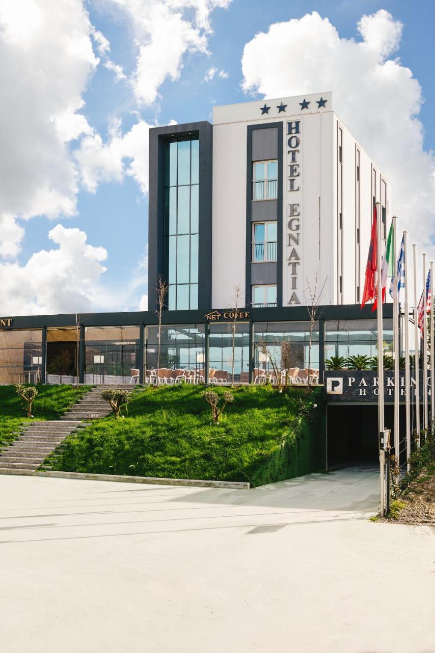 Bërxull Hotel Egnatia מראה חיצוני תמונה
