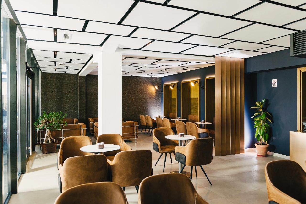Bërxull Hotel Egnatia מראה חיצוני תמונה
